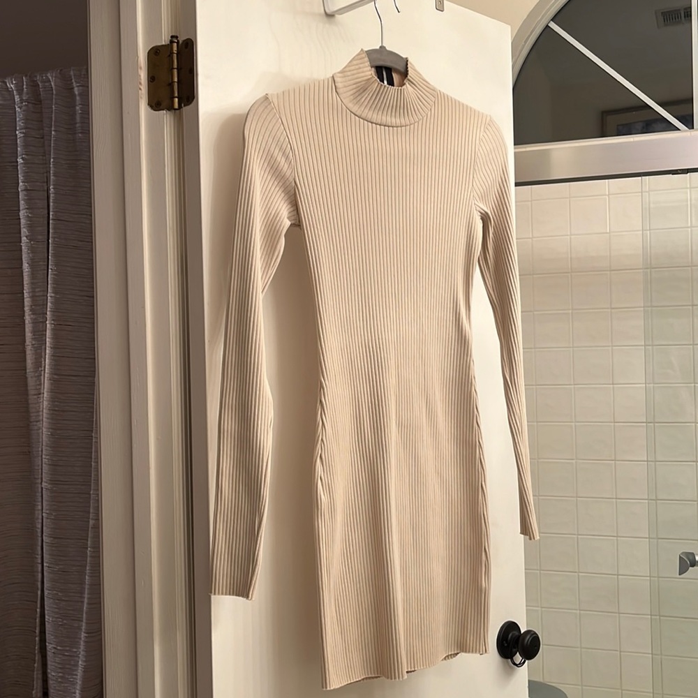 Perfect condition soft stretch size small worn once.
